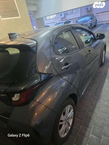 מודעת רכב טויוטה יאריס