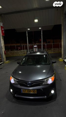 מודעת רכב טויוטה קאמרי