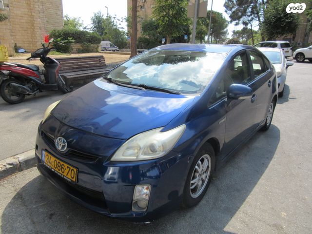מודעת רכב טויוטה פריוס
