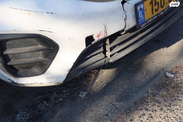 מודעת רכב קיה קארנס