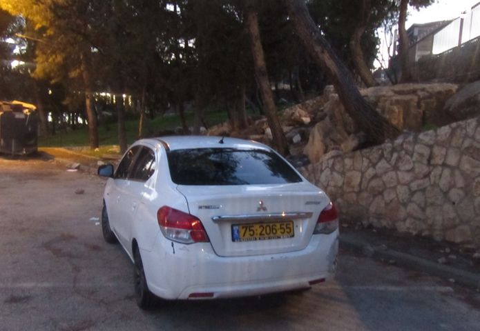 מודעת רכב מיצובישי אטראז'