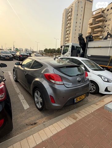 מודעת רכב יונדאי ולוסטר