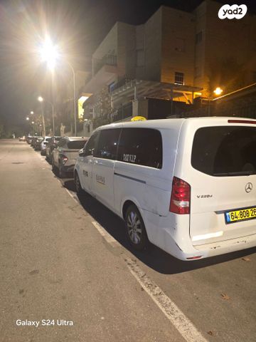 מודעת רכב מרצדס-בנץ V-class