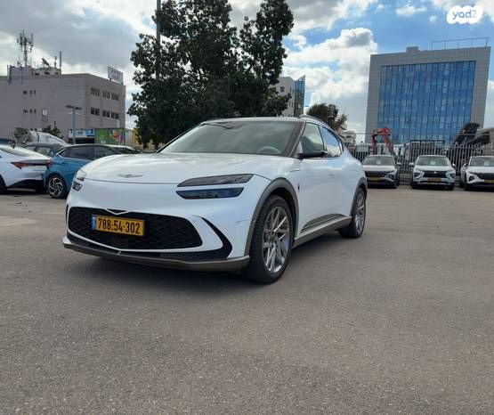 מודעת רכב ג'נסיס GV60