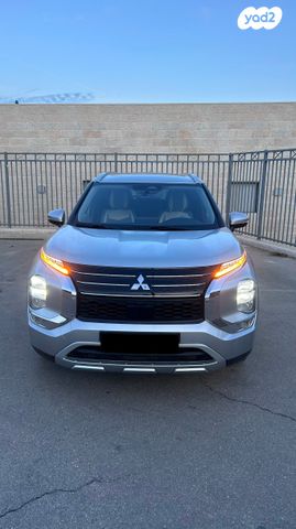 מודעת רכב מיצובישי אאוטלנדר