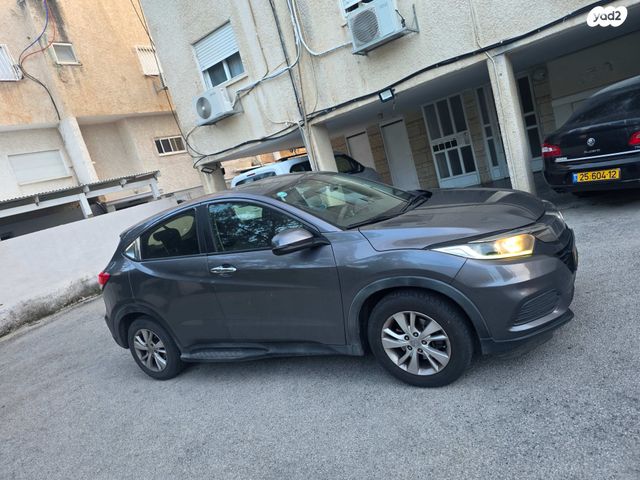 מודעת רכב הונדה HR-V
