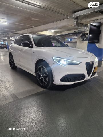 מודעת רכב אלפא רומיאו סטלביו