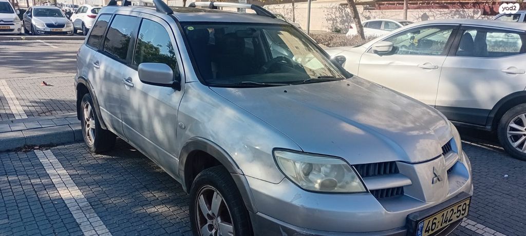 מודעת רכב מיצובישי אאוטלנדר