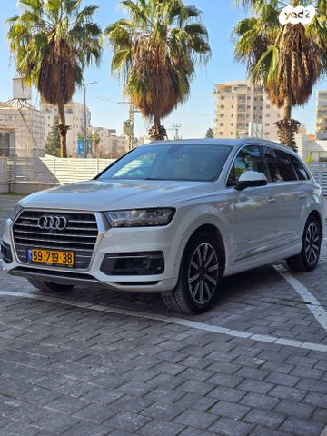 מודעת רכב אאודי Q7