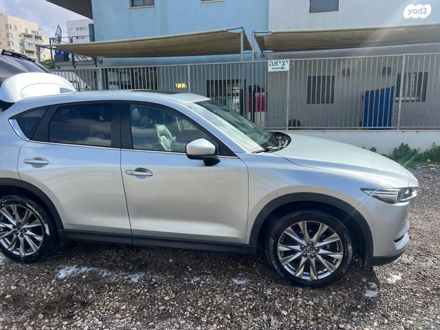 מודעת רכב מאזדה CX-5