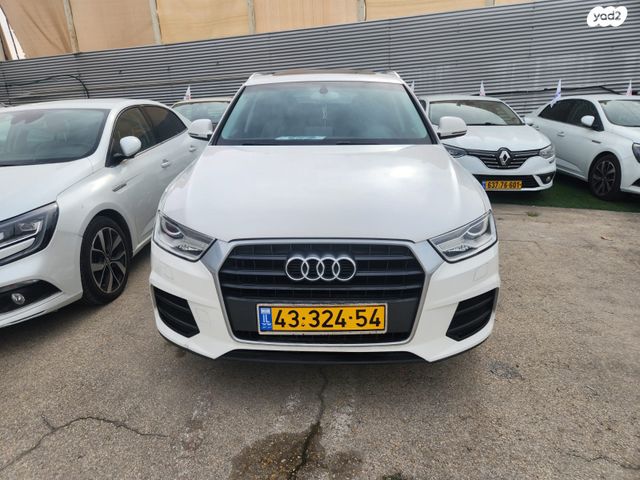 מודעת רכב אאודי Q3 1