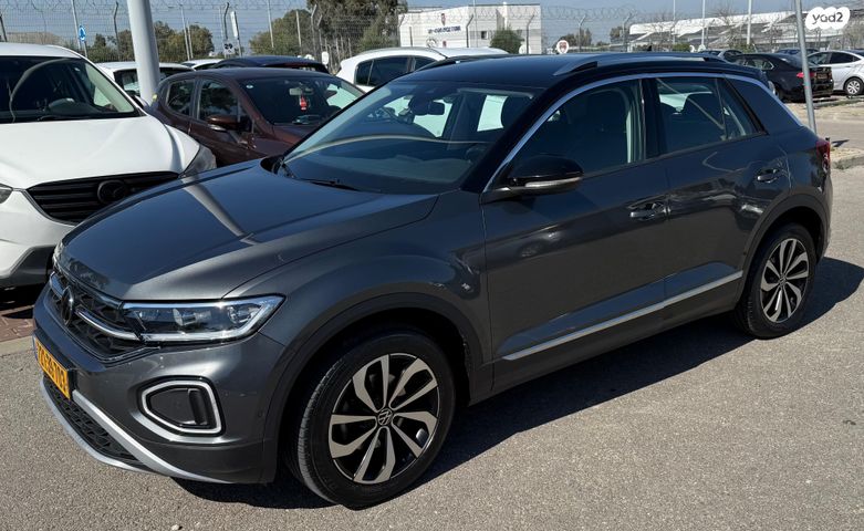 מודעת רכב פולקסווגן T-רוק