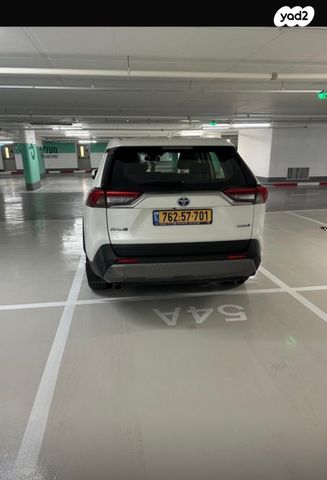 מודעת רכב טויוטה RAV4