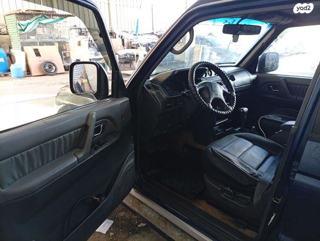 מודעת רכב מיצובישי פג'רו