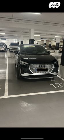 מודעת רכב אאודי Q4 e-tron