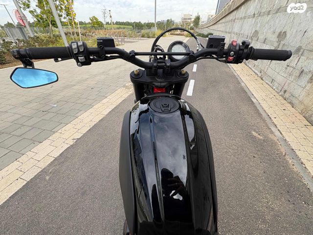 מודעת רכב דוקאטי סקרמבלר דזרט סלד