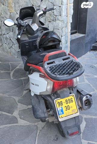 מודעת רכב קימקו אחר