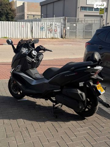 מודעת רכב סאן יאנג קרוזים 300 אלפא