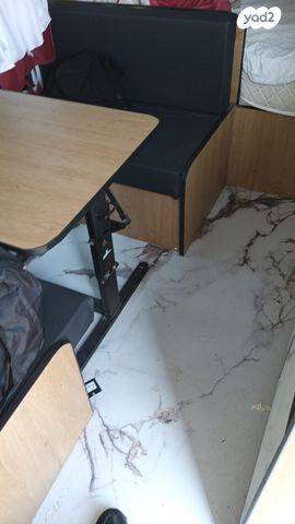 מודעת רכב נגרר (קראוון נגרר)