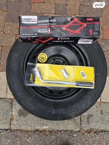 feedItemObj.data.row_1