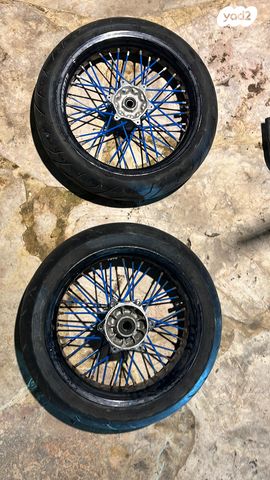 feedItemObj.data.row_1