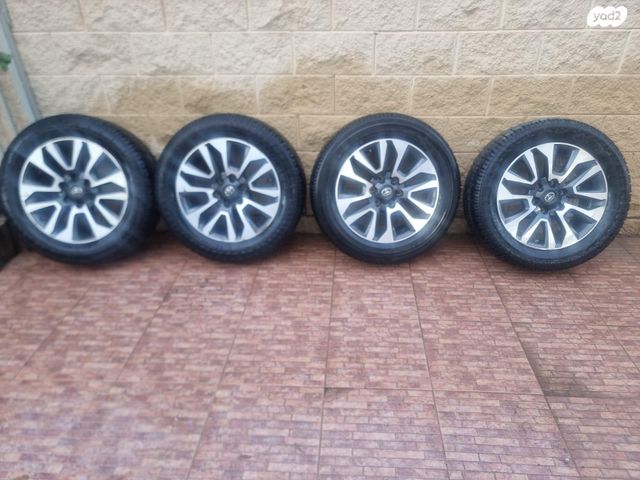 feedItemObj.data.row_1