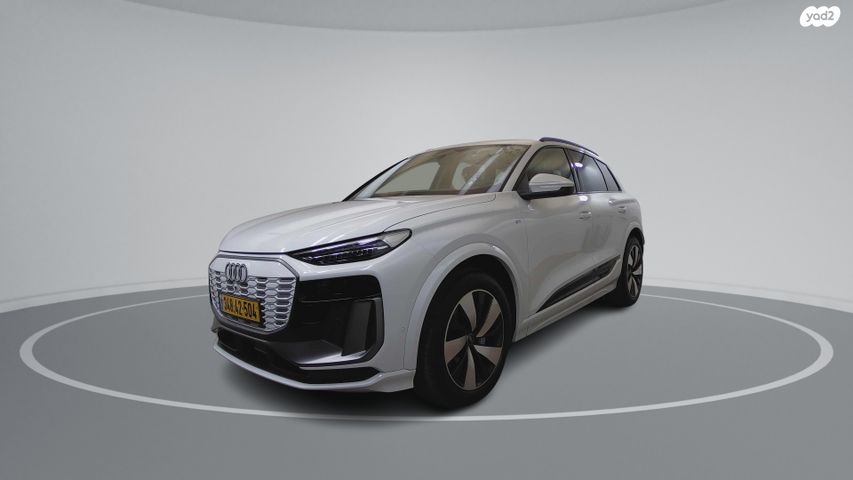 מודעת רכב אאודי Q6 e-tron