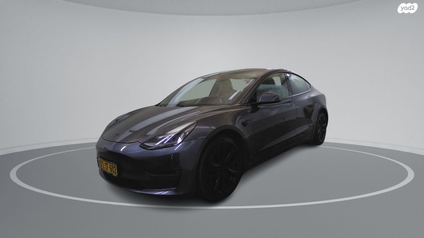 מודעת רכב טסלה מודל 3