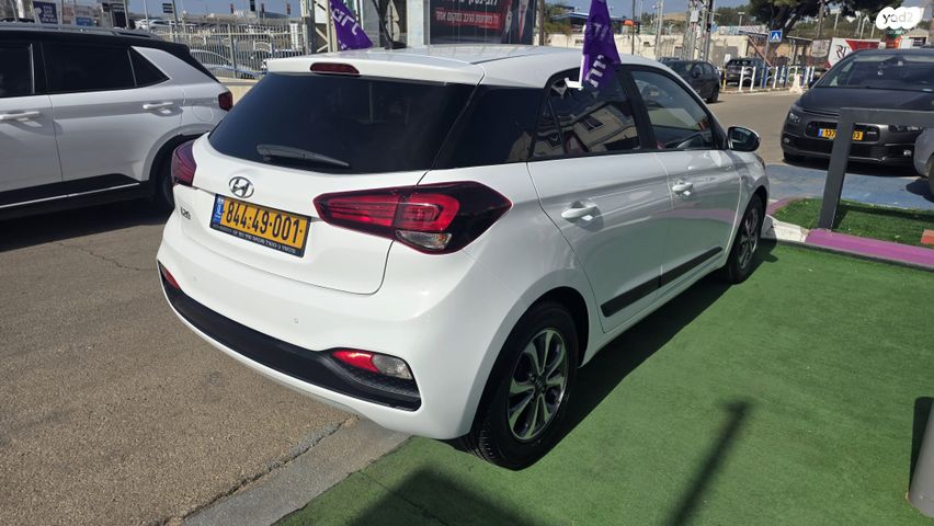 מודעת רכב יונדאי i20 2
