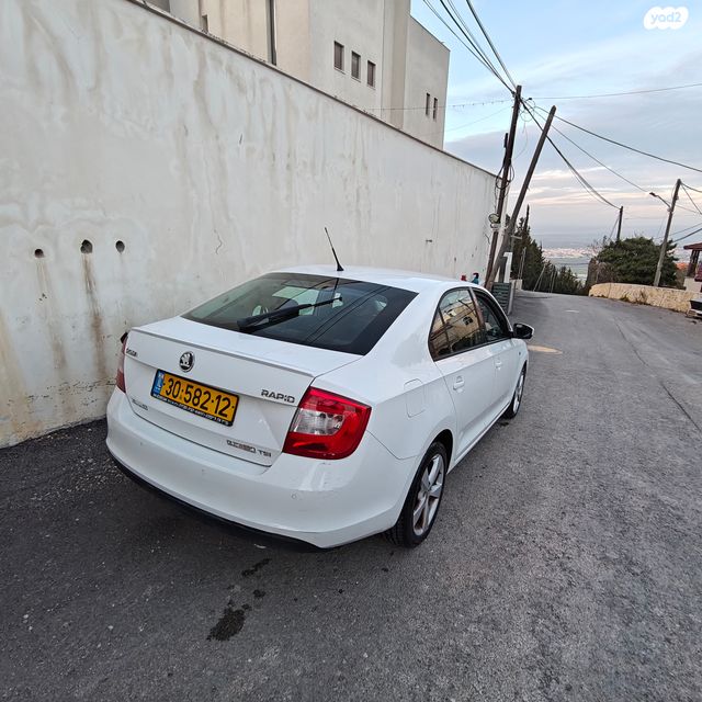 מודעת רכב סקודה ראפיד 2