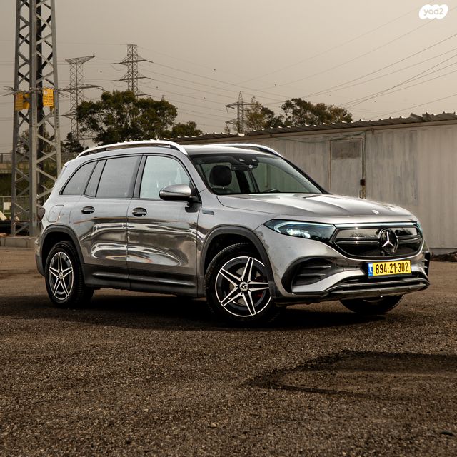 מודעת רכב מרצדס-בנץ EQB