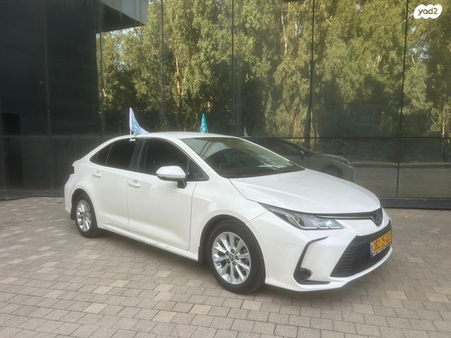מודעת רכב טויוטה קורולה