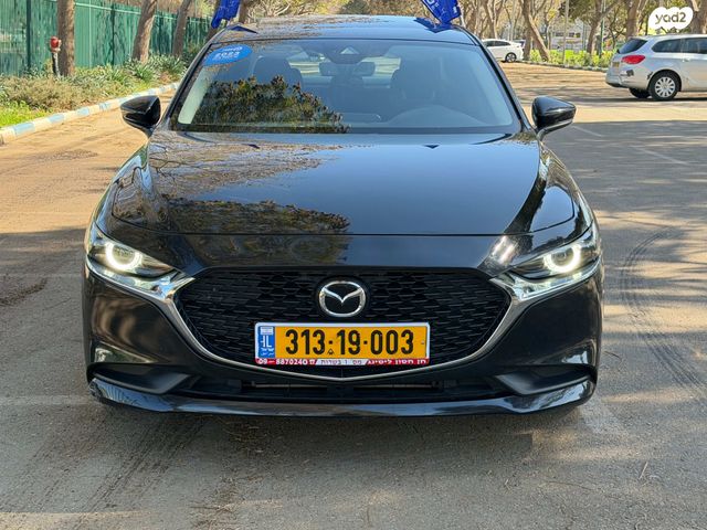 מודעת רכב מאזדה 3