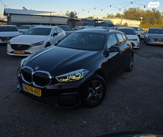 מודעת רכב ב מ וו סדרה 1 1