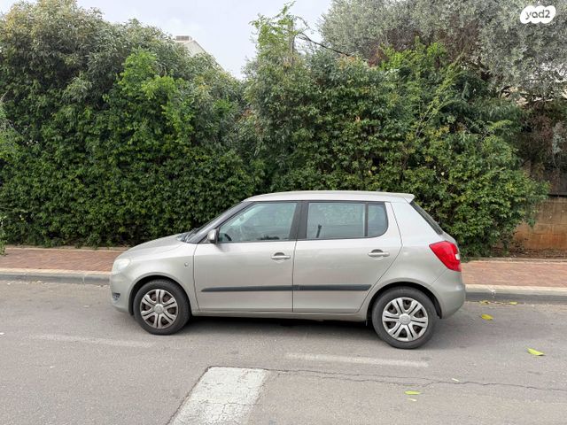 מודעת רכב סקודה פאביה