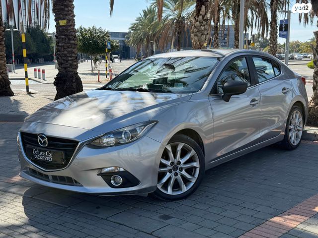 מודעת רכב מאזדה 3