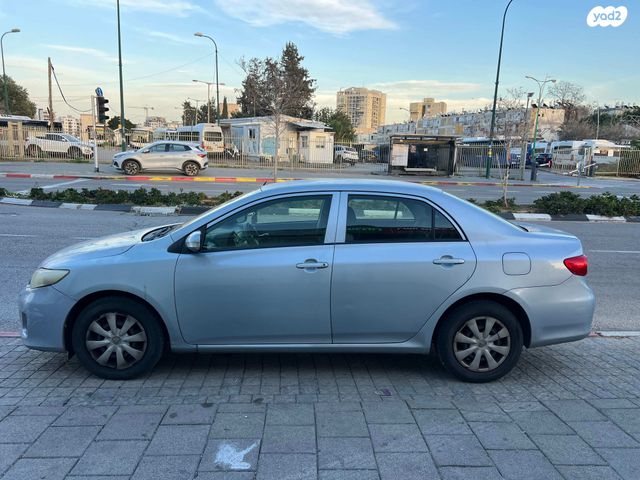 מודעת רכב טויוטה קורולה