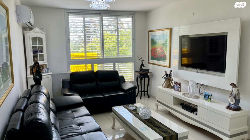 חנה רובינא 10