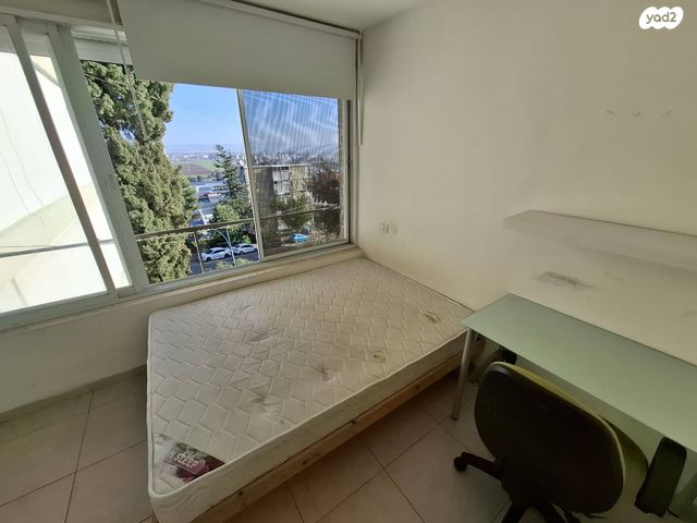 מעלה הגיבורים 25