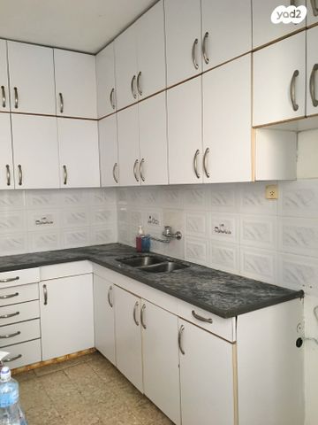 שדרות בנימין 66