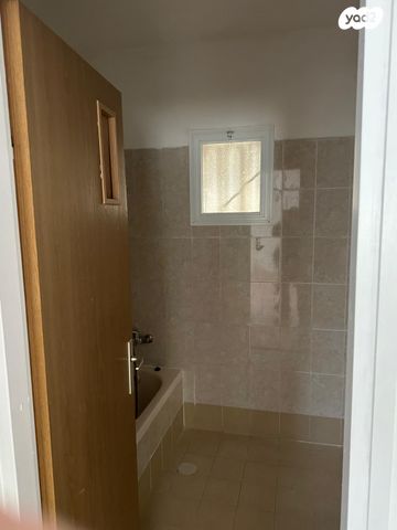 אליעזר בן יהודה 24