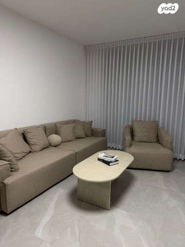 הרב מרדכי אליהו 11