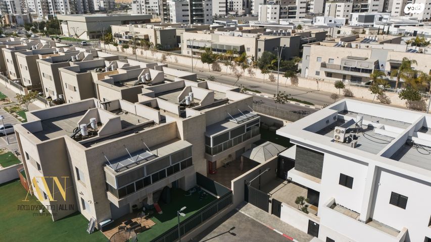 גג/ פנטהאוז