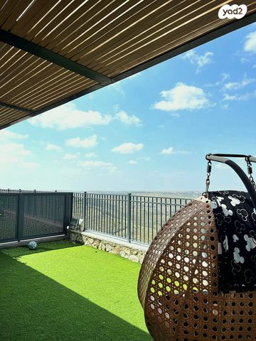 דופלקס, נעלה