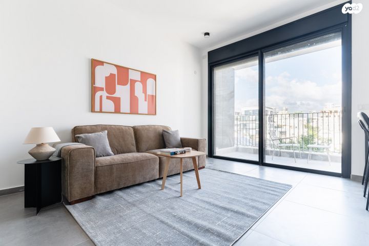 אבן גבירול 144