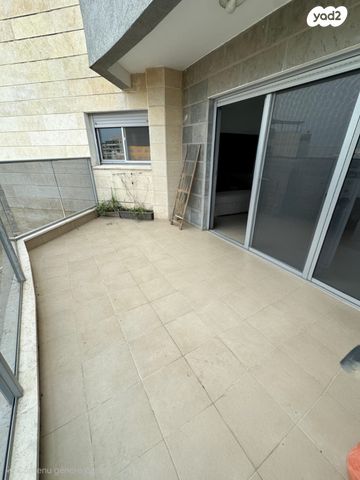 שביל חודשי השנה 10