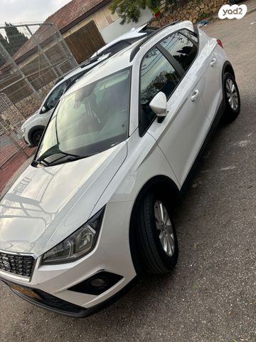 מודעת רכב סיאט ארונה