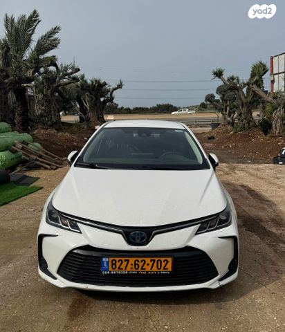 מודעת רכב טויוטה קורולה