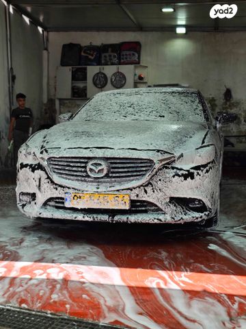 מודעת רכב מאזדה 6