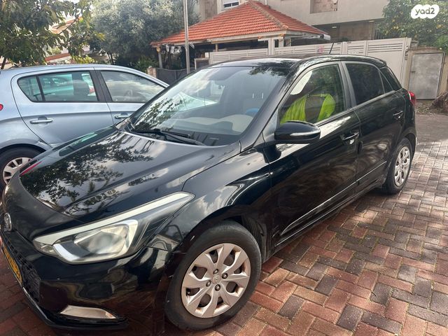 מודעת רכב יונדאי i20